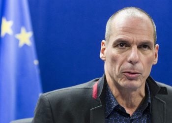 Βαρουφάκης: Ευελιξία από τη Λαγκάρντ, διαμεσολαβητές οι ΗΠΑ