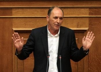 Στο αρχείο η υπόθεση πόθεν έσχες του Σταθάκη