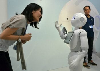 Pepper: Έφτασε το ανθρωποειδές ρομπότ