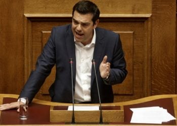 Η κυβέρνηση λέει «όχι» σε συμφωνία χωρίς λύση για το χρέος