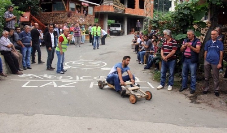 Το 5ο Laz Rally στο Ρίζαιο (βίντεο-φωτο)