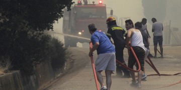 Πού είναι υψηλός ο κίνδυνος πυρκαγιάς την Τετάρτη