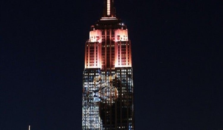 Έλληνας έβαλε τον Σεσίλ στο Empire State Building!