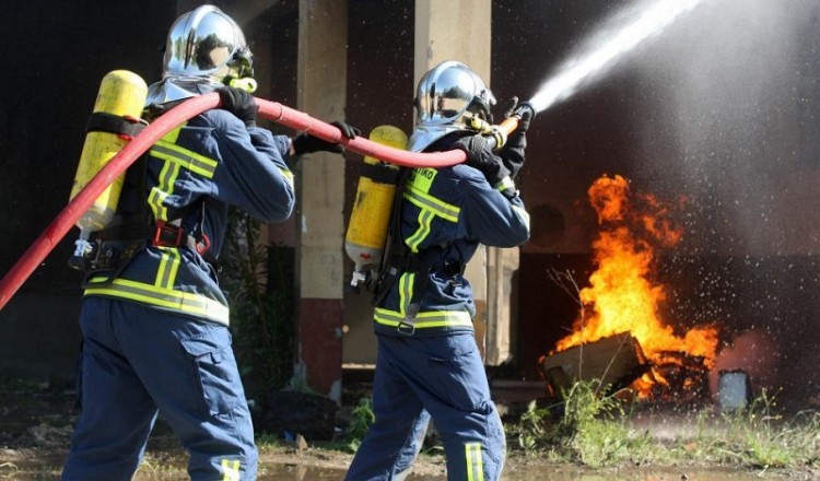 Φωτιά σε καταυλισμό Ρομά στον Αγ.Ιωάννη Ρέντη