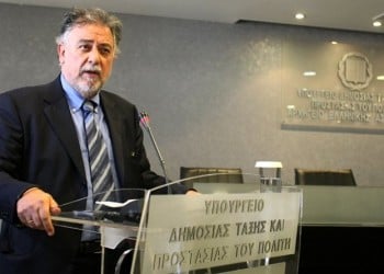 Πανούσης: Δεν θα είμαι υποψήφιος, αλλά είμαι εδώ για υπουργός!