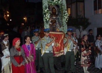 Με ποντιακές φορεσιές τίμησαν στην Ξάνθη τον πολιούχο τους (φωτο)