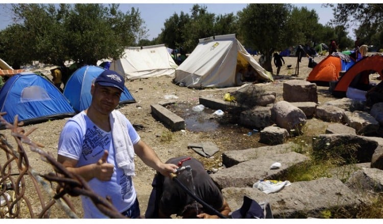 Συμπλοκές με τραυματίες στον καταυλισμό προσφύγων στη Χίο