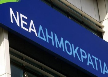 ΝΔ κατά Τσίπρα για το μεταναστευτικό