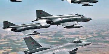 Τουρκικά F-16 πάνω από τη Ρω ανήμερα του εορτασμού της 25ης Μαρτίου 3