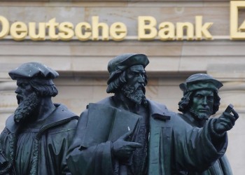 Deutsche Bank: Αναπόφευκτο το «κούρεμα» του ελληνικού χρέους