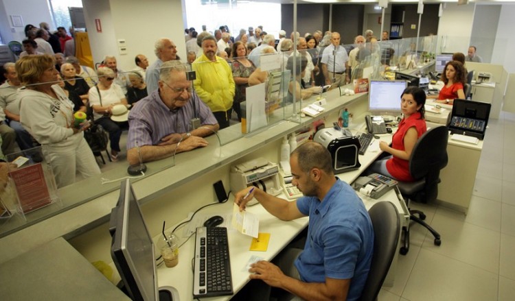 «Μαύρη τρύπα» 730 εκατ. στα έσοδα