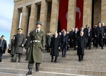 Τυφλό τρομοκρατικό χτύπημα στο διεθνές αεροδρόμιο Ατατούρκ της Κωνσταντινούπολης (φωτο, βίντεο)