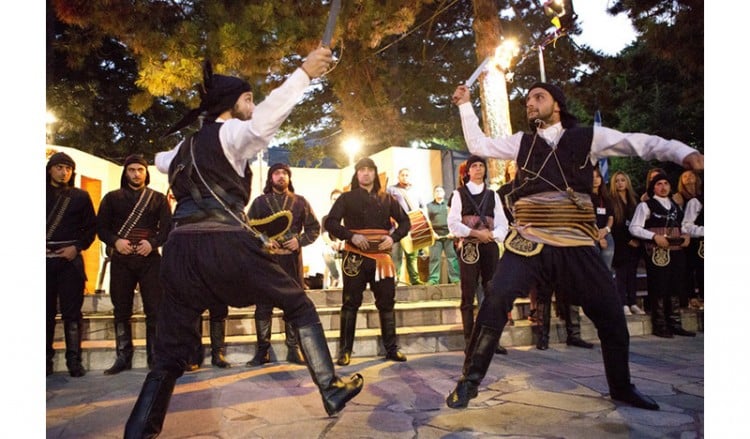 Το Συναπάντημα Νεολαίας Ποντιακών Σωματείων ενηλικιώνεται το 2016 (φωτο, βίντεο)