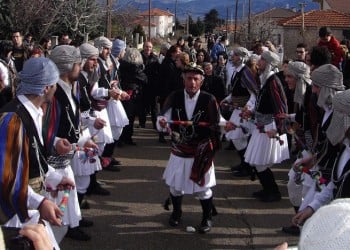 Το δρώμενο των Μωμόγερων  στην Κατερίνη - Cover Image