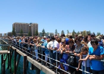 Αγιασμός των υδάτων και ελληνικό πανηγύρι στη Νότια Αυστραλία - Cover Image