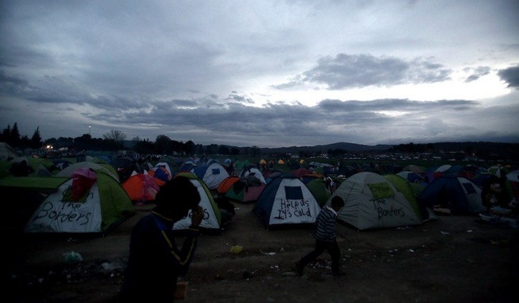 Επίσημα στοιχεία: Πόσοι πρόσφυγες είναι στην Ελλάδα (γράφημα)