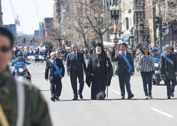 Ανεπιθύμητοι στην παρέλαση της Βοστόνης για την 25η Μαρτίου Έλληνες κυβερνητικοί