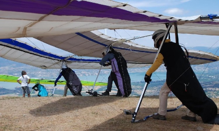 Ξεκινά το 30ό Πανελλήνιο Πρωτάθλημα Αιωροπτερισμού στην Κοζάνη