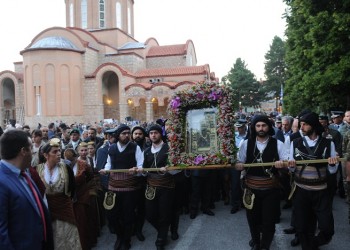 Παρουσία Παυλόπουλου η εορτή στην Παναγία Σουμελά Βερμίου