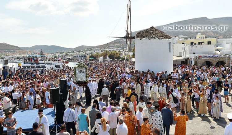 Δεκαπενταύγουστος στην Εκατονταπυλιανή Πάρου