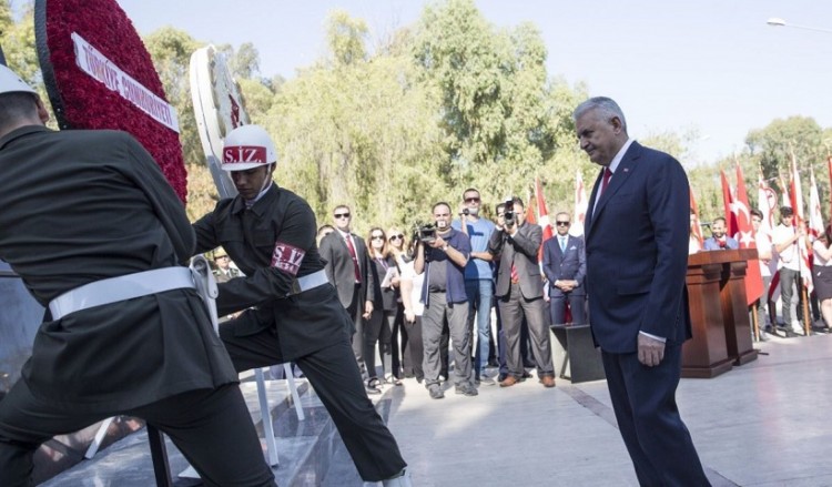 Λευκωσία: Οι Τουρκοκύπριοι να λάβουν αποφάσεις για το μέλλον τους