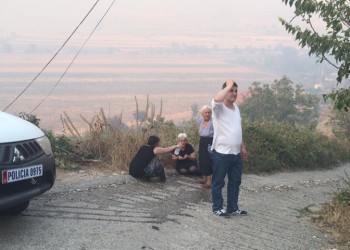 Αλβανία: Φωτιά απειλεί χωριά της ελληνικής μειονότητας – Έκκληση στην Ελλάδα