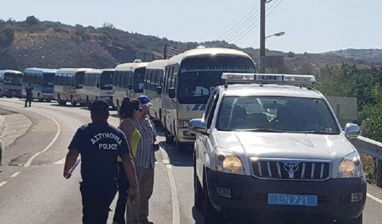 Οι Τούρκοι γιόρτασαν τους βομβαρδισμούς της Τηλλυρίας το '64 στην Κύπρο