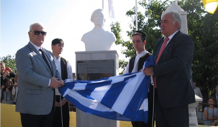 Ομιλία του δημάρχου Κατερίνης στα αποκαλυπτήρια της προτομής του Νίκου Τσιγκαρόπουλου στην Έλαφο Πιερίας