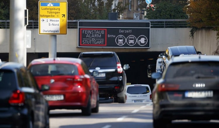 ΕΕ: Πάνω από ένας στους οκτώ θανάτους συνδέεται με τη ρύπανση