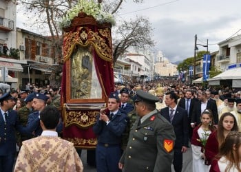 Παυλόπουλος, Μητσοτάκης και Σαμαράς στους εορτασμούς για την Υπαπαντή στην Καλαμάτα