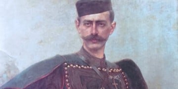 Τμήμα φωτογραφίας που τραβήχτηκε στις 21/8/1904 στη Λάρισα από τον Γεράσιμο Δαφνόπουλο κατόπιν εντολής του οικοδεσπότη του Μελά στη Λάρισα, συναδέλφου του αξιωματικού, ανθυπολοχαγού Χαράλαμπου Λούφα (φωτ.: Γεράσιμος Δαφνόπουλος)