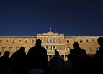 Σκοπιανό και σκάνδαλο Novartis «εξηγούν» γιατί πρέπει να βγει ένα νέο πολιτικό σκηνικό