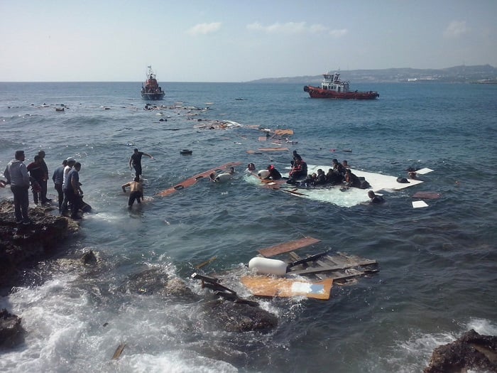 Λέσβος: Ναυάγιο λέμβου με πρόσφυγες και μετανάστες