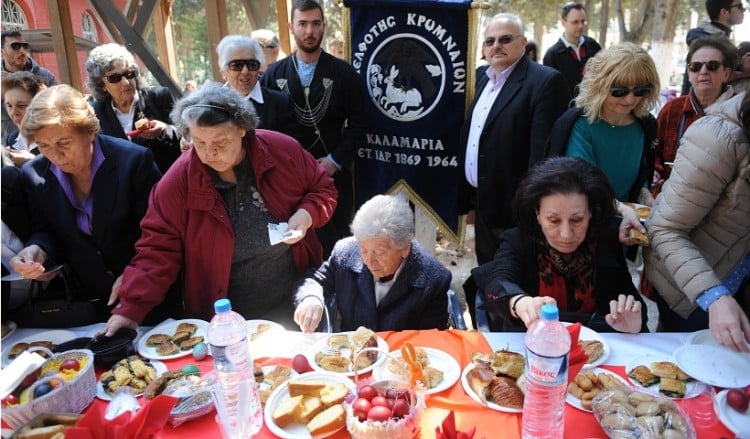 Ταφικό έθιμο από την Αδελφότητα Κρωμναίων Καλαμαριάς - Cover Image