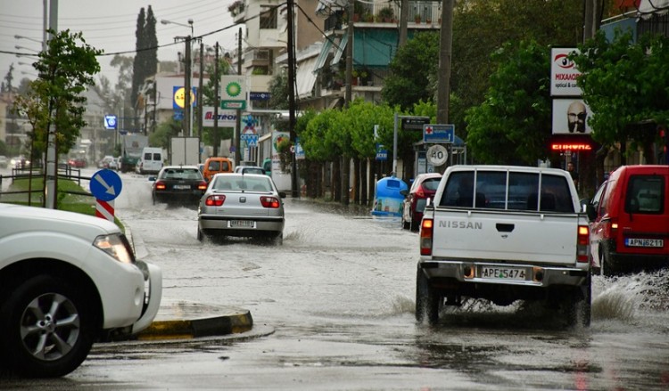 Βροχές και καταιγίδες σήμερα – Ποιες περιοχές θα χτυπήσει η κακοκαιρία 3