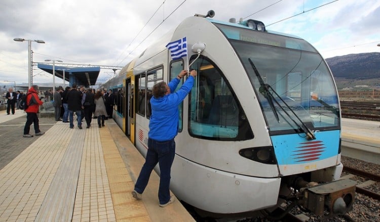 Δεν κυκλοφορούν σήμερα προαστιακός και τρένα 3