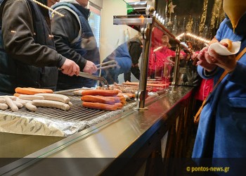 Γερμανία: Έκλεψαν λουκάνικα 1.000 ευρώ από χριστουγεννιάτικη αγορά!