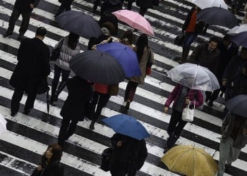 Ποια είναι η απόσταση ασφαλείας για να μην πέφτουμε ο ένας πάνω στον άλλον