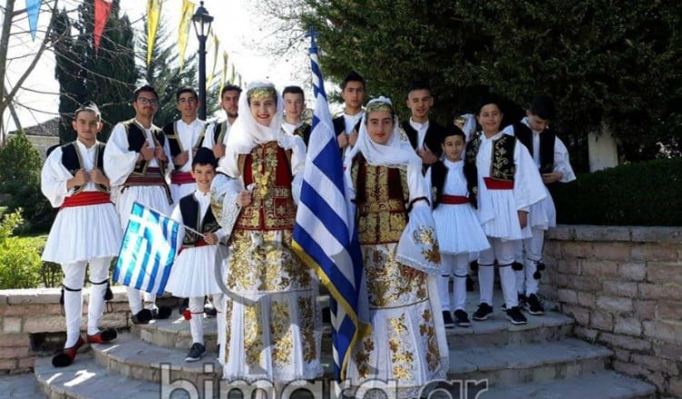 25η Μαρτίου: Με εθνική υπερηφάνεια γιόρτασαν οι Έλληνες της Αλβανίας (βίντεο)