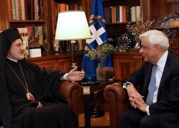 Αρχιεπίσκοπος Αμερικής σε Παυλόπουλο: Εντολή του Πατριάρχη να διασφαλίσω την ενότητα της ομογένειας