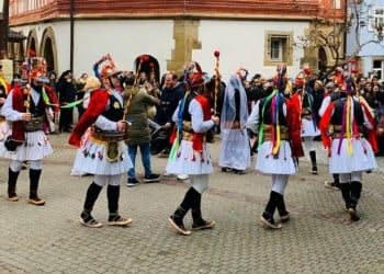 Οι Μωμόγεροι στους δρόμους του Βάιμπλιγκεν - Cover Image