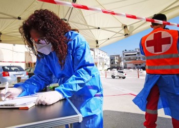 Θυμάστε τη γρίπη; Ο κορονοϊός την έκρυψε, αλλά με κόστος