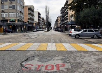 Ο ΠΟΥ για την πανδημία: Έσχατο μέσο το lockdown, να μην κλείνουν τα σχολεία