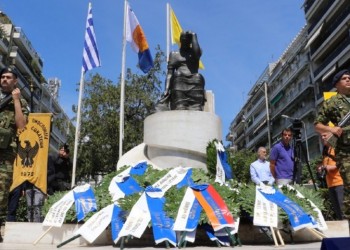 «Δεν ξεχνώ» είπε η Θεσσαλονίκη για τη Γενοκτονία των Ποντίων – Μήνυμα Τζιτζικώστα στην Τουρκία (φωτο)