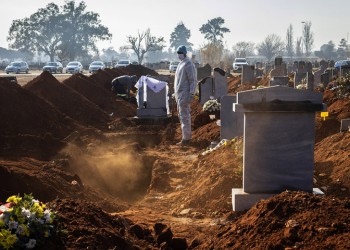 Σχεδόν 674.000 θάνατοι από κορονοϊό στον κόσμο, πάνω από 17 εκατ. τα κρούσματα