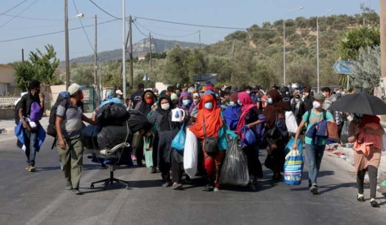 Η Γερμανία σχεδιάζει να φιλοξενήσει 1.500 πρόσφυγες από τα ελληνικά νησιά