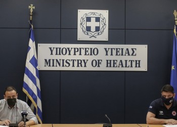 Κρίσιμες οι στιγμές σε Θεσσαλονίκη, Ιωάννινα, Καστοριά – Έκρηξη κρουσμάτων στην Ελλάδα (βίντεο)