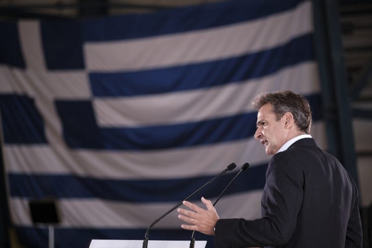 Ο Κυριάκος Μητσοτάκης τη στιγμή της άφιξής του στη Σύνοδο Κορυφής, του Ιανουαρίου, στις Βρυξέλλες (φωτ.: EPA / Yves Herman / Pool)