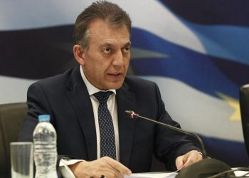 Ο υπουργός Εργασίας και Κοινωνικών Υποθέσεων Γιάννης Βρούτσης σε συνέντευξη Τύπου (φωτ. αρχείου: ΑΠΕ-ΜΠΕ / Αλέξανδρος Βλάχος)