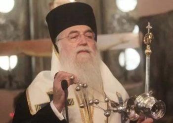 O Σεβασμιώτατος Μητροπολίτης Περιστερίου κ κ Κλήμης (φωτ.: Protiperisteriou.gr)